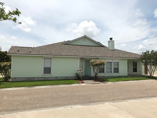Building Photo - 5642 Lipes Blvd Rental