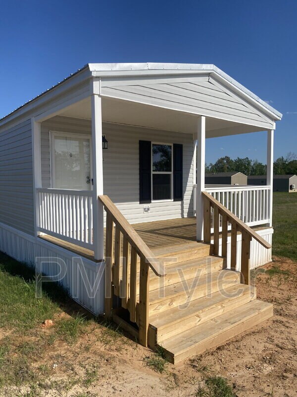 Photo - 123 Dogwood Dr