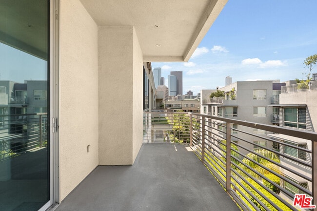 Building Photo - 267 San Pedro St Unit 616 Rental