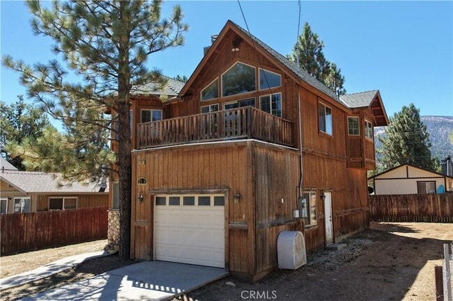 2104 2nd Ln