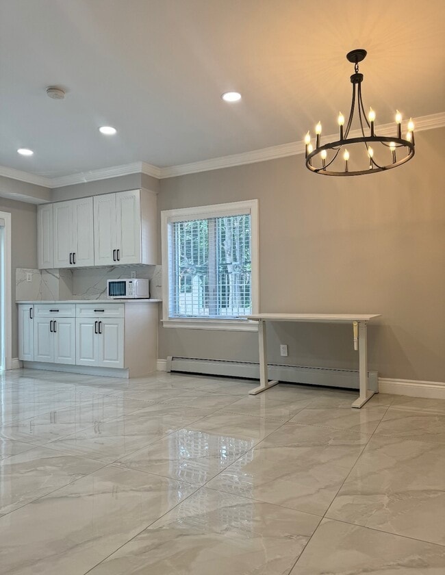 Photo - 200-01-201 26th Ave