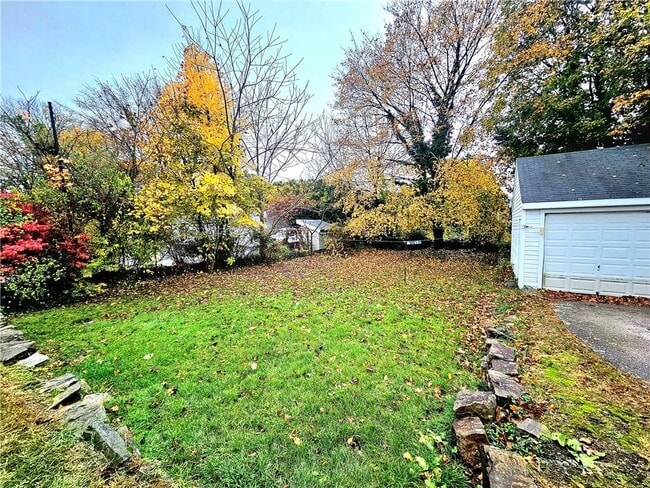 Photo - 13 York Ave Unit 3