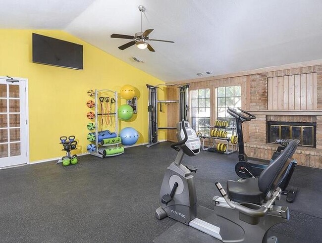 Photo - 2626 Thousand Oaks Dr Unidad b2