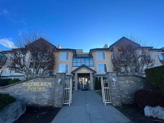 Photo - 33150 4 Av Unit 209