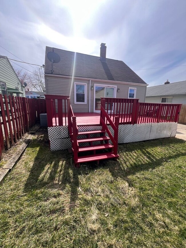 Photo - 12405 Reindeer Ave