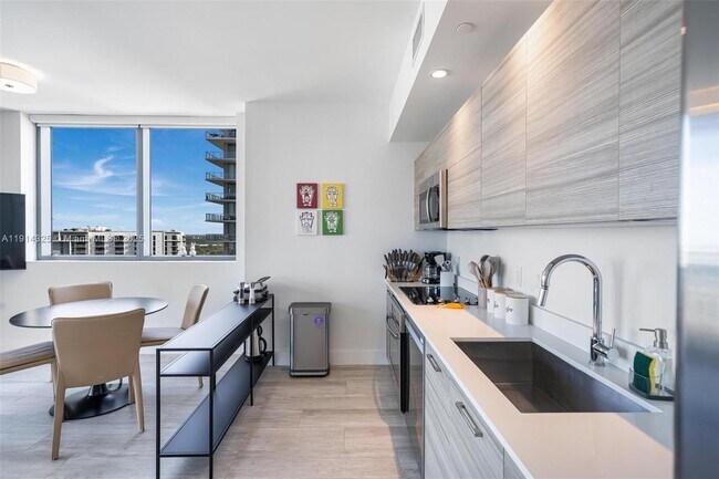 Photo - 121 NE 34th St Unit 2109