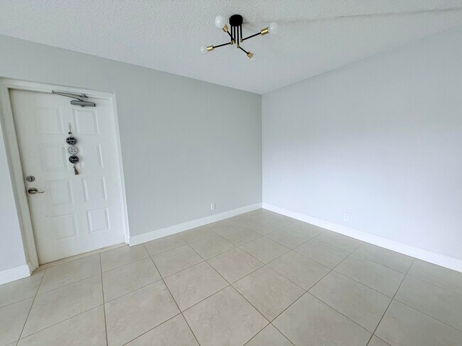 Photo - 3606 Alder Dr Unit B2