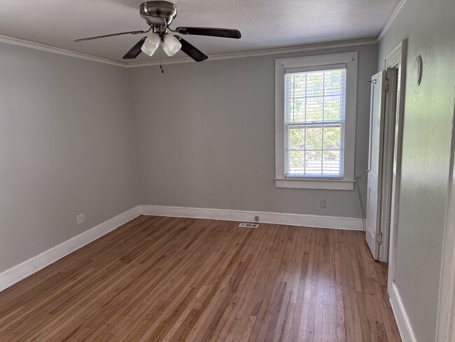 Photo - 6 Orlando Ave