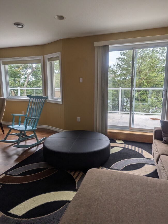 Photo - 31 Maheux Ln Unit 1