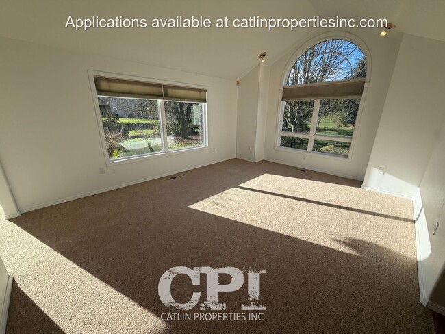 Photo - 109 Kalama River Rd