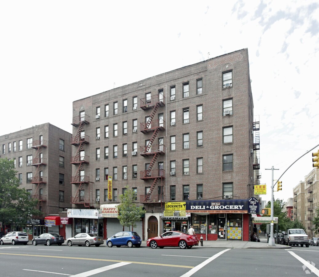 200 - 210 E 165th Street - 204-210 E 165th St Apartments
