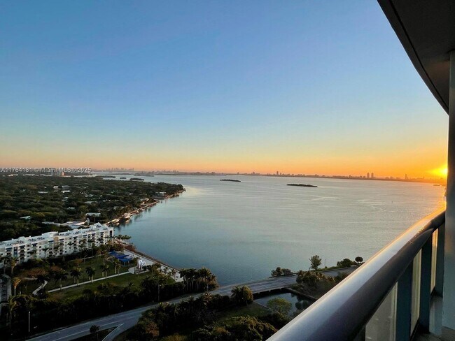 Photo - 601 NE 36th St Unit 2604