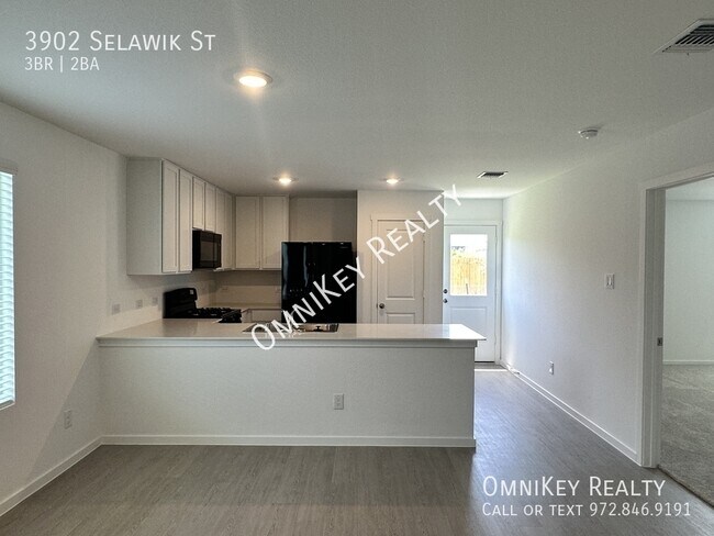 Photo - 3902 Selawik St