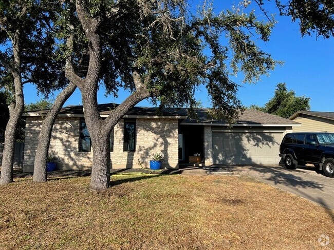 Building Photo - 8207 Hanbridge Ln Rental