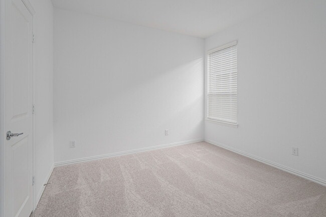 Photo - 3108 Cottonwood Ln