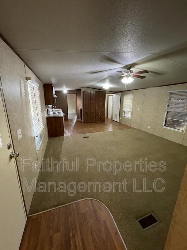 Photo - 15612 Tuscan Oaks