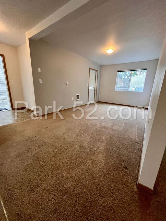 Photo - 1 Bedroom 1 Bathroom - Ground Floor - Bonney Lake Condo Unit #C1