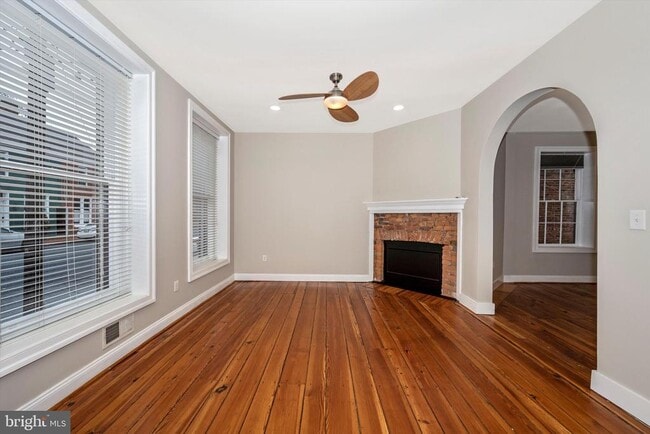 Photo - 315 W Patrick St