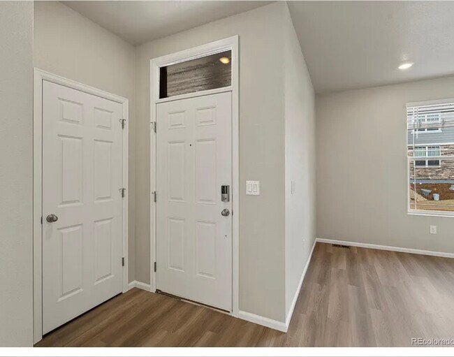 Photo - 750 N Shawnee St