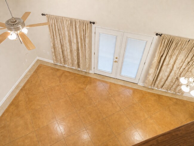 Photo - NEW ON MARKET !!