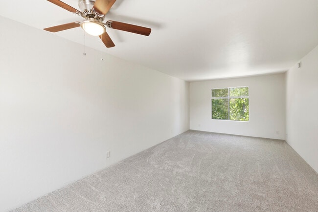Prescott Woodlands Apartments