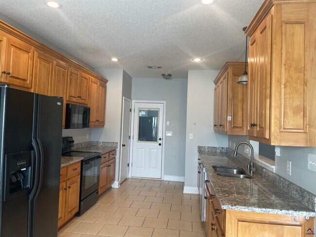 Photo - 712 Post Oak Way