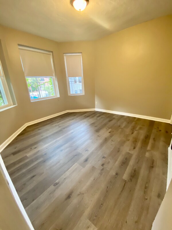 Photo - 1862 Beacon St Unidad 4-08