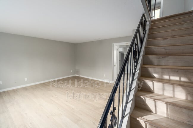 Building Photo - 207 N Liberty St