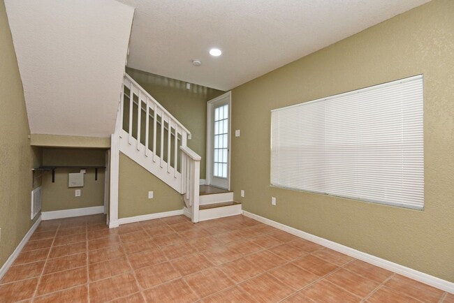 Photo - 1023 E Amelia St