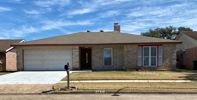 Photo - 10431 Town Square Rd House