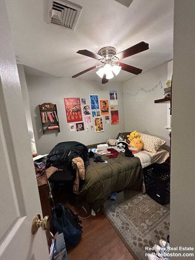 Photo - 777 Parker St Unit 1