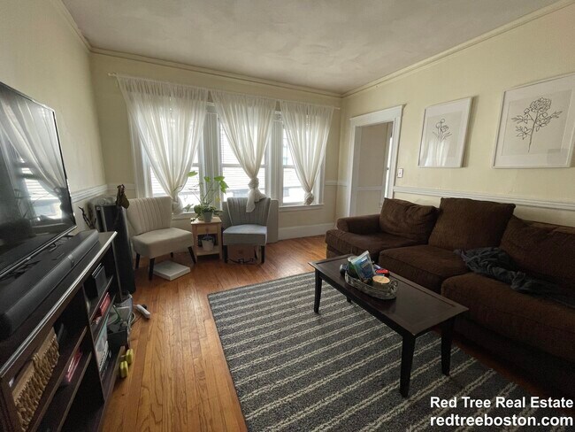 Photo - 97 Kilsyth Rd Unit 1