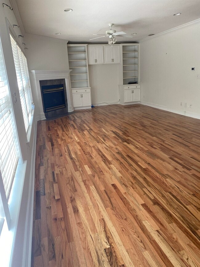 Photo - 5145 Wild Rose Way