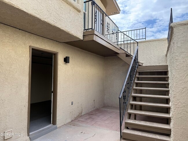 Photo - 10642 Cuatro Vistas Dr