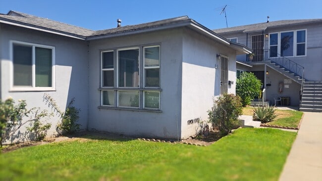 Photo - 712 1/2 W Redondo Beach Blvd Unidad # 712 1/2