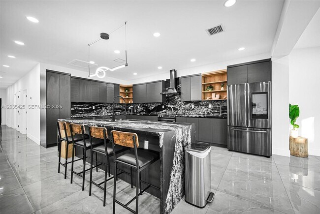 Photo - 112 NW 53rd St