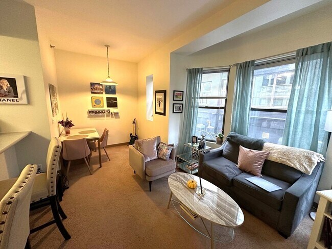 Photo - 636 Beacon St Unit 202