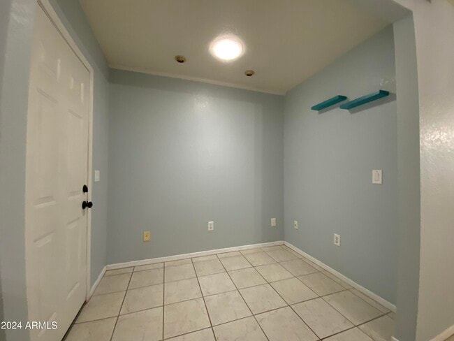 Photo - 1513 E Mineral Rd