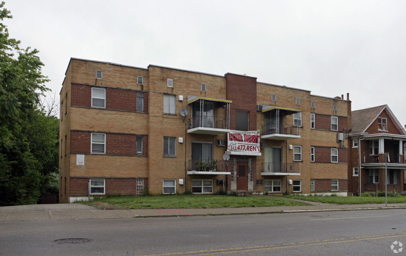 Photo - 2150 Harrison Ave