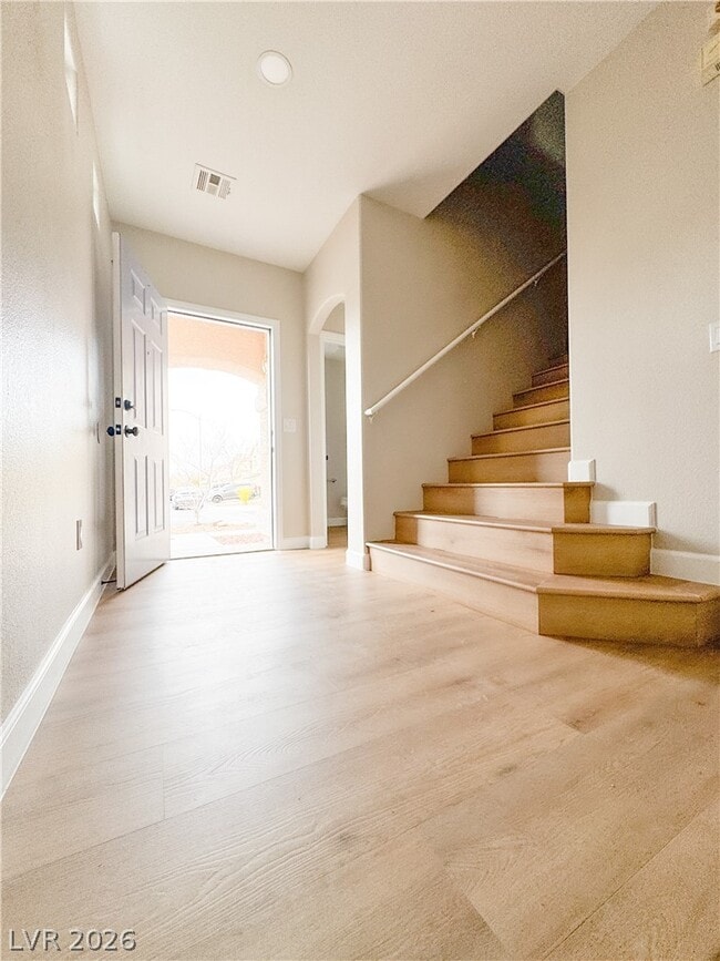 Photo - 9137 Adamshurst Ave