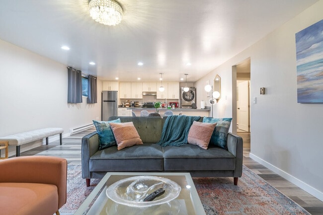 Building Photo - 3202 15th Ave W Unit ID1035945P