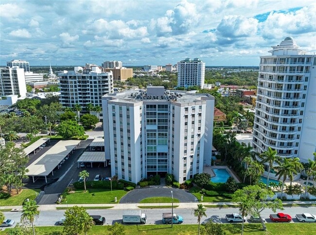 Building Photo - 435 S Gulfstream Ave Unit 703