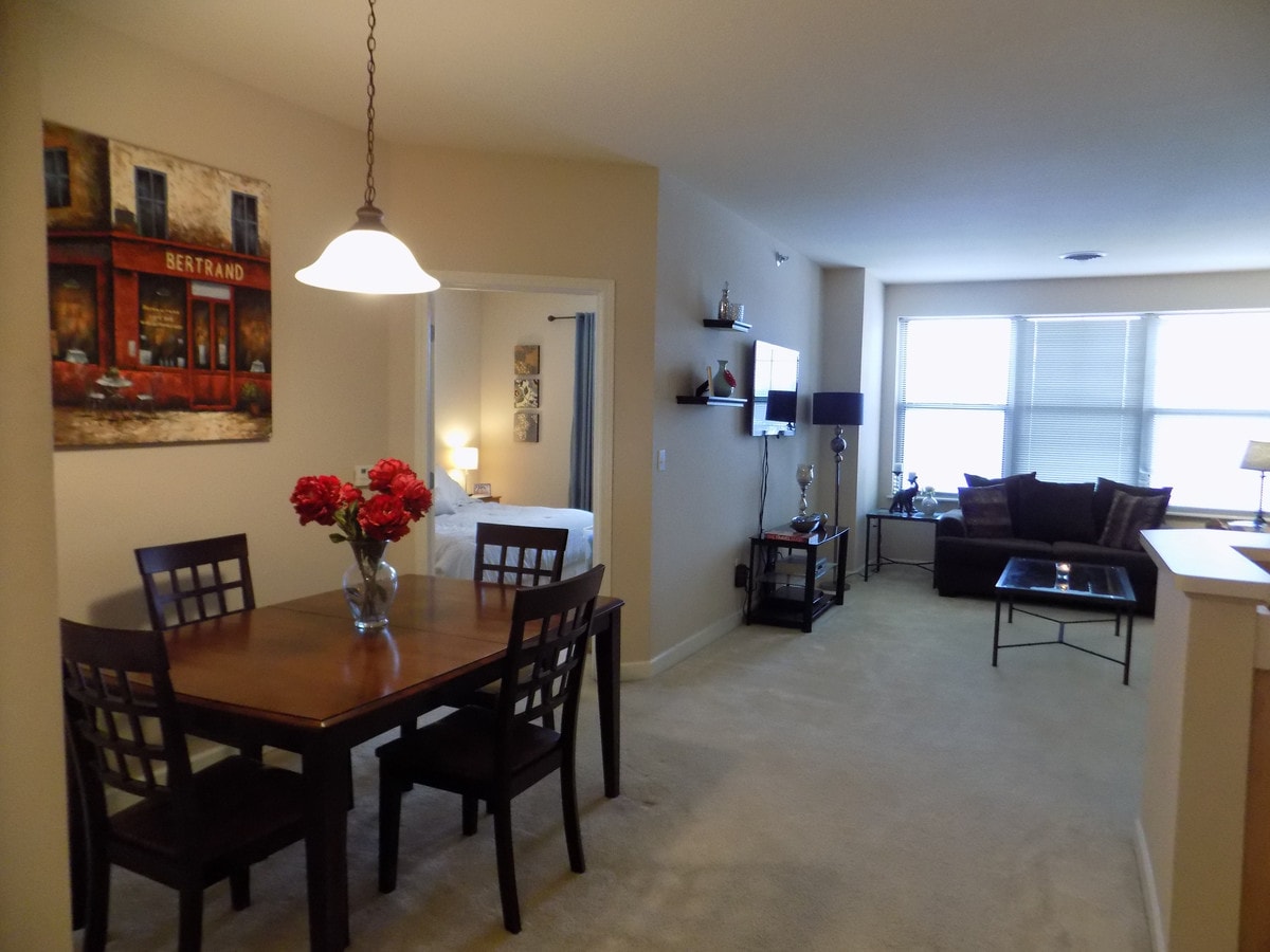 The Landing at Park Shore - 4120 S Lake Dr Condo