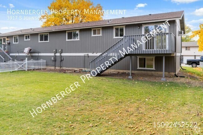 Building Photo - 3917 S Johnson St Rental