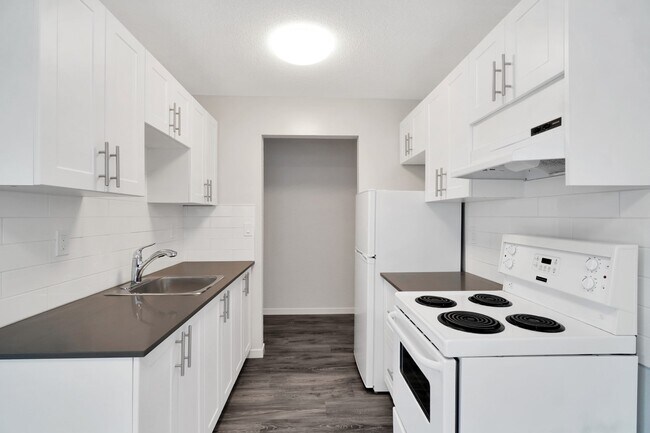 Photo - Ocean Park Manor