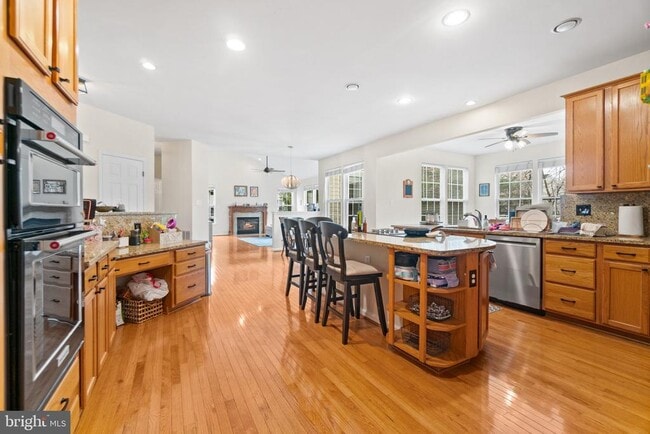 Photo - 5907 Indian Summer Dr