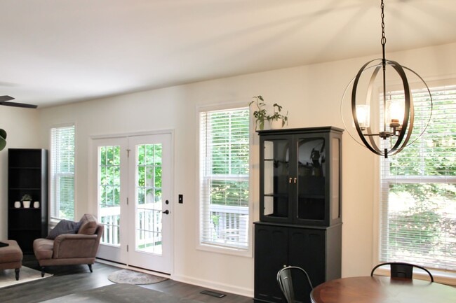 Photo - Fully furnished - single family