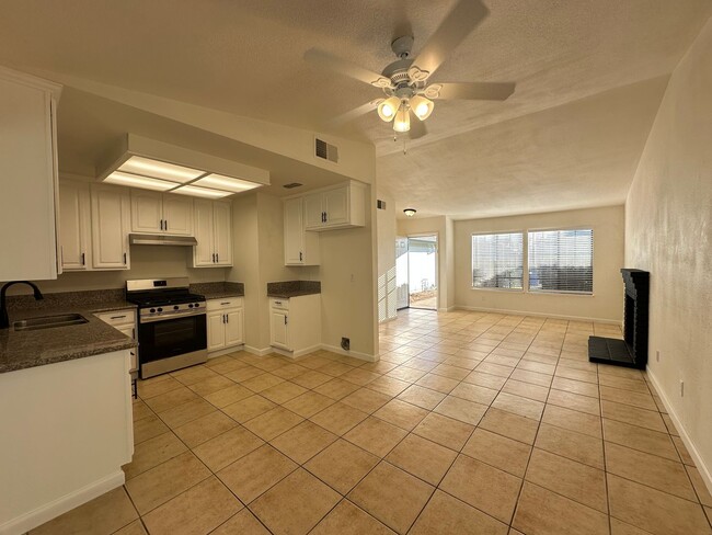 Photo - Move In Ready 3 Bedroom!