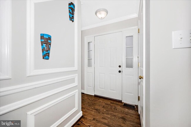 Building Photo - 2465 Bear Den Rd