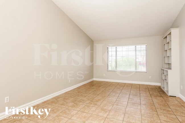 Photo - 15077 N 85th Ave